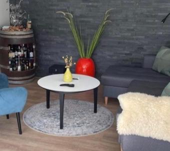 Nyistandsat Hojloftet Kaelderlejlighed Pa 70 M2 I Viborg Centrum, Med Plads Til 4 Personer Exterior foto